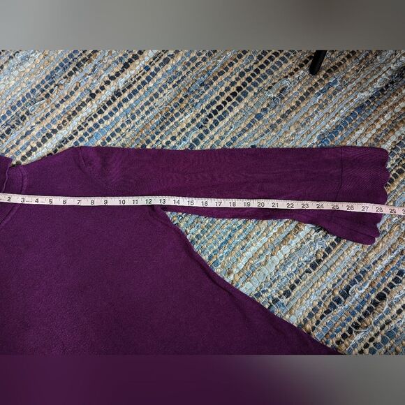 Isaac Mizrahi Women's S Scalloped Bell Sleeve Turtleneck Sweater Purple Pullover - Picture 5 of 10
